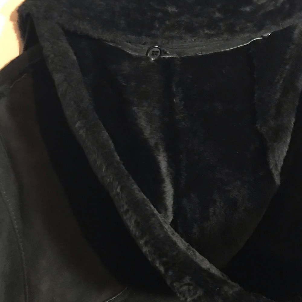 Hooded Sheepskin Coat by Garber Furs, Chicago - Picture 3 of 5